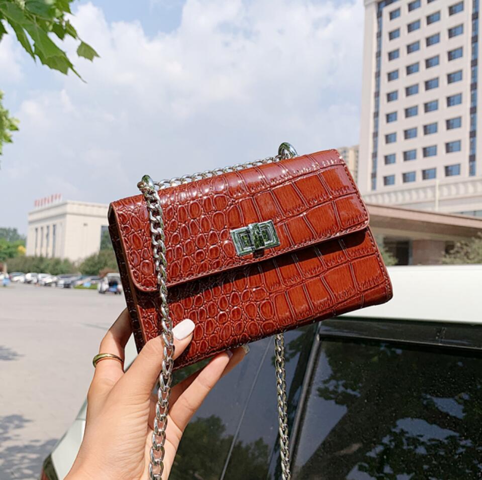 Crocodile pattern Mini Square Crossbody bag 2022 New High-quality Leather Women's Designer Handbag Chain Shoulder Messenger Bag